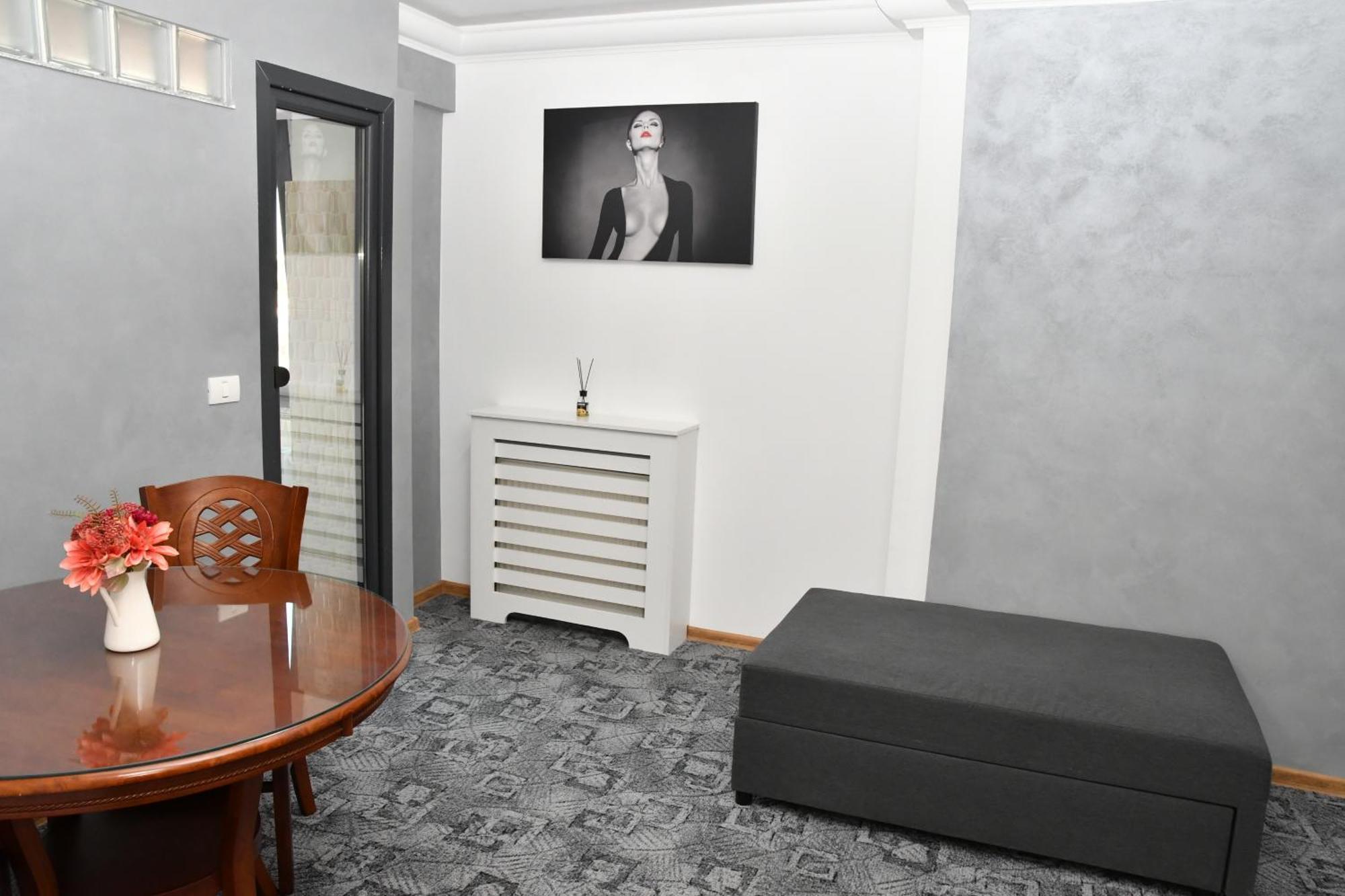 Apartament Luxury - Promenada Mall Craiova Ngoại thất bức ảnh