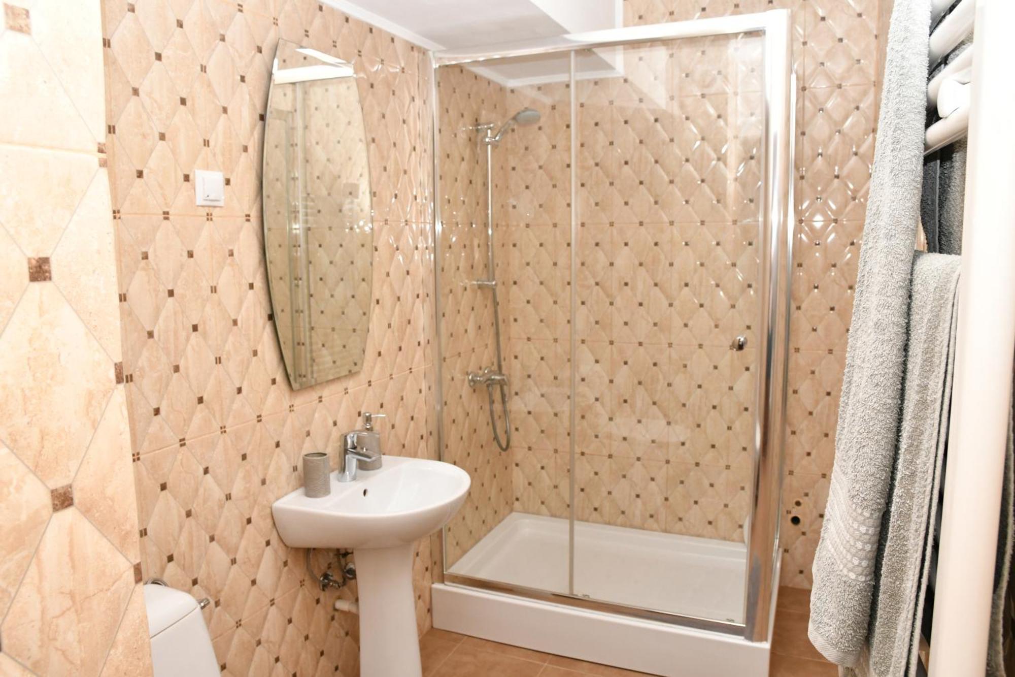 Apartament Luxury - Promenada Mall Craiova Ngoại thất bức ảnh