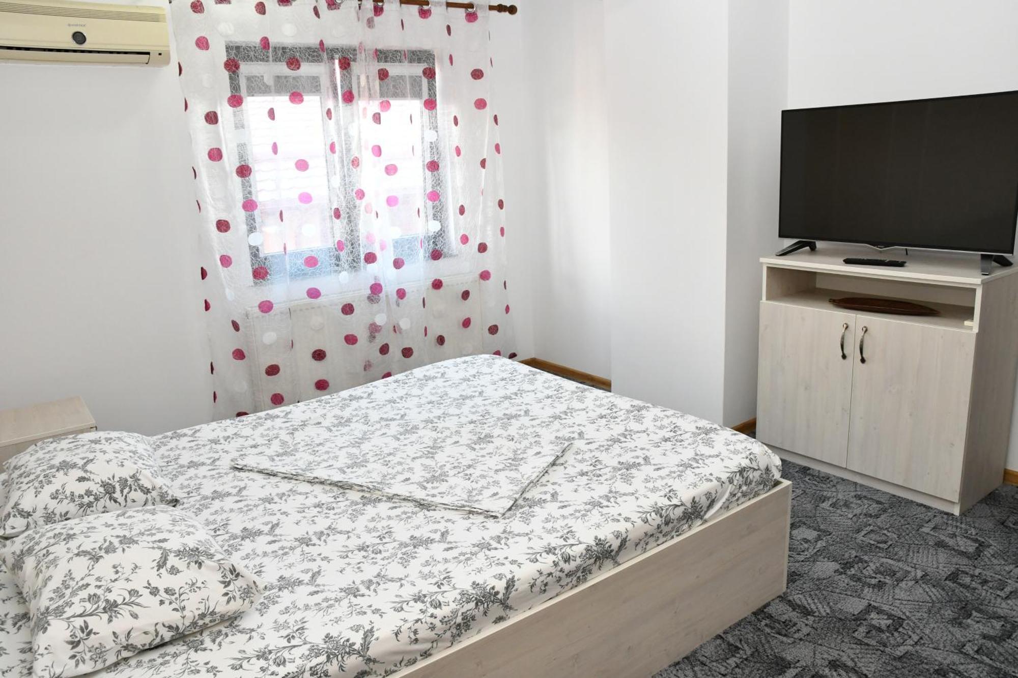 Apartament Luxury - Promenada Mall Craiova Ngoại thất bức ảnh