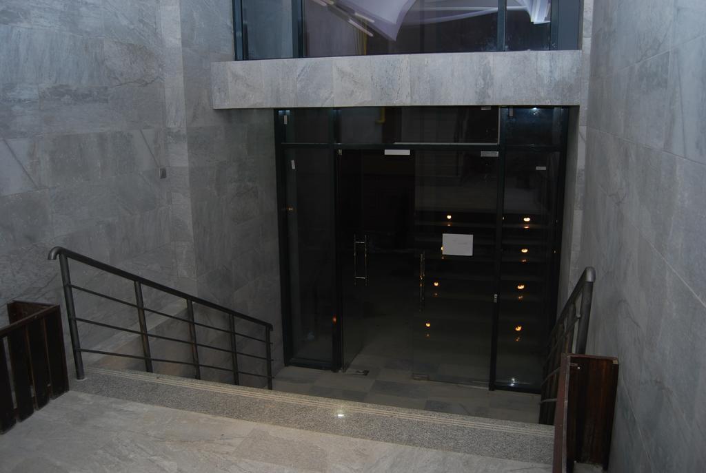 Apartament Luxury - Promenada Mall Craiova Phòng bức ảnh